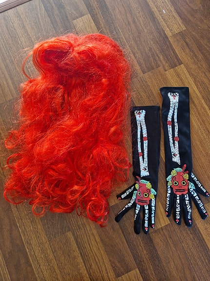 Product image 1 of 2