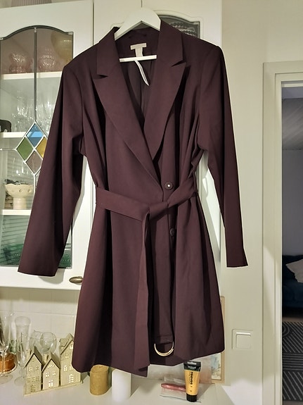 Product image 1 of 10