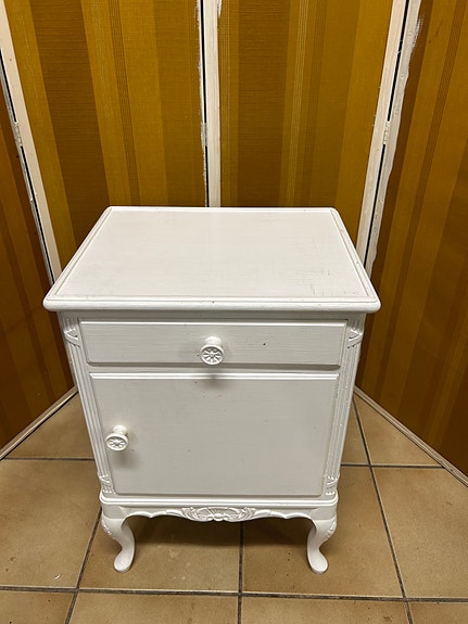 Product image 1 of 8
