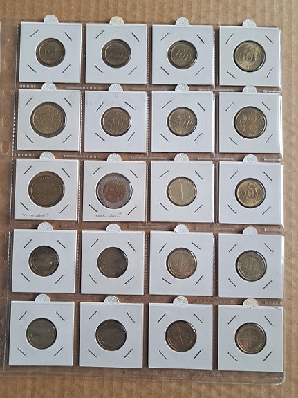 Product image 1 of 2