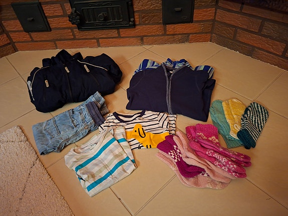 Product image 1 of 4