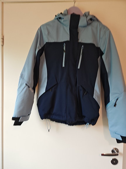 Product image 1 of 5