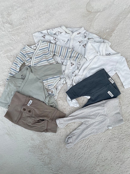 Product image 1 of 16