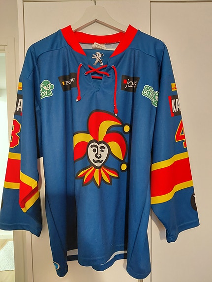 Product image 1 of 3