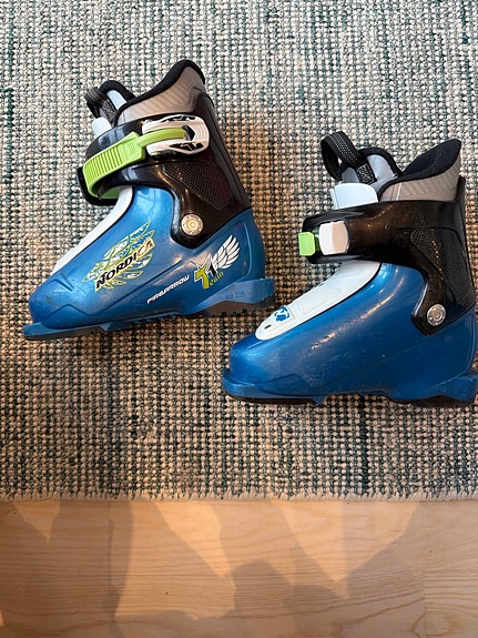 Product image 1 of 4