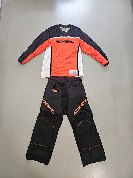 Product image 1 of 5