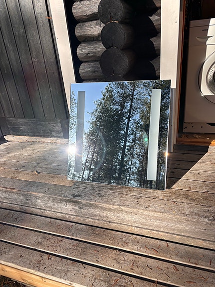 Product image 1 of 3