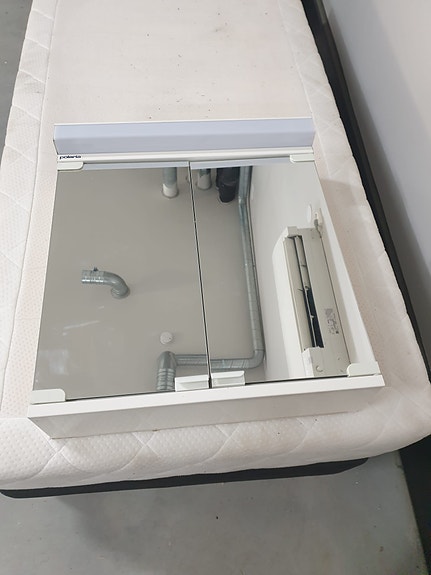 Product image 1 of 3