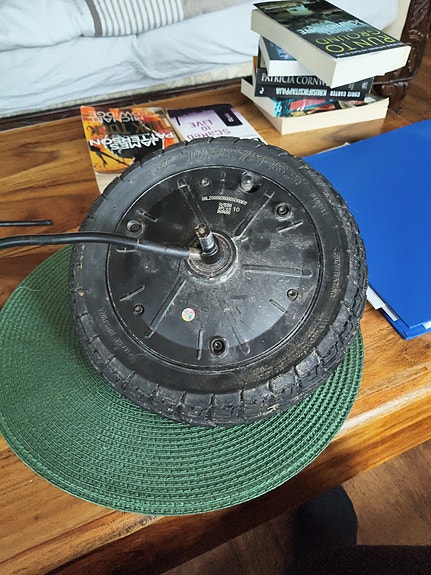 Product image 1 of 5