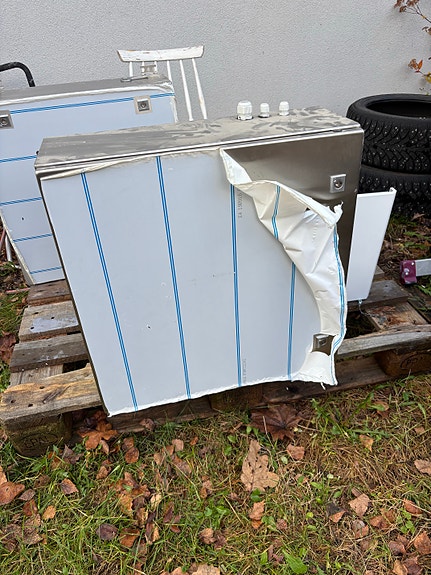 Product image 1 of 4