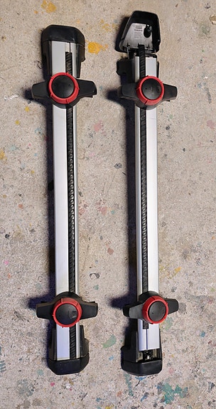 Product image 1 of 2