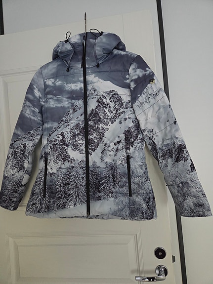 Product image 1 of 7