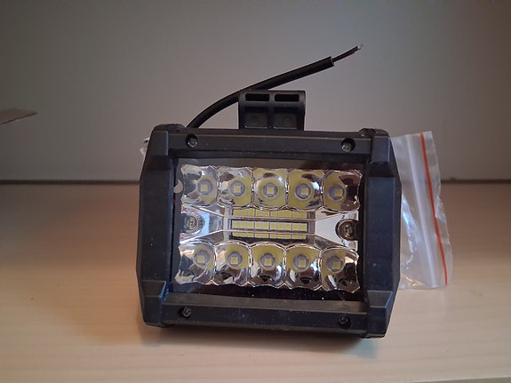Product image 1 of 2
