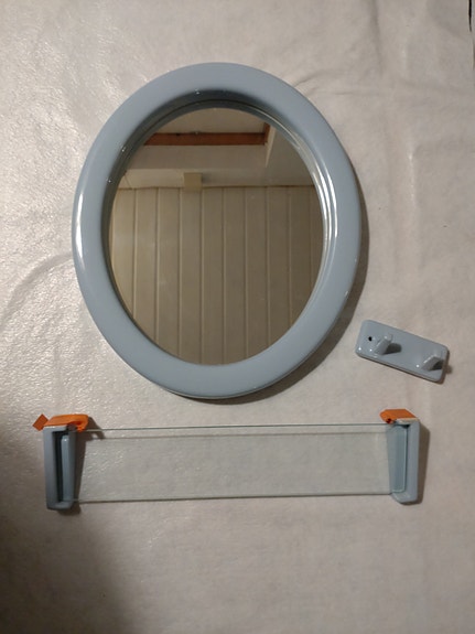 Product image 1 of 2