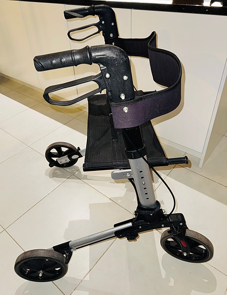 Product image 1 of 5