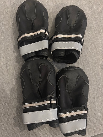 Product image 1 of 4
