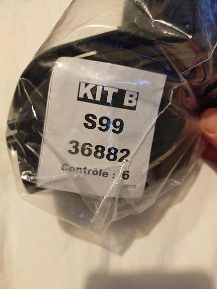 Product image 1 of 2