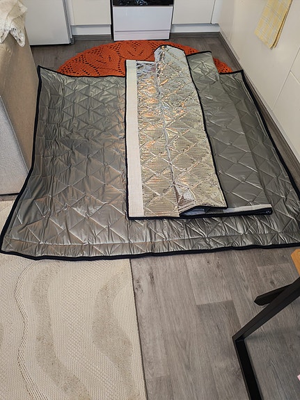 Product image 1 of 3