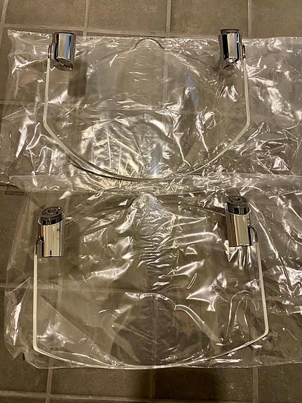 Product image 1 of 2