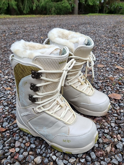 Product image 1 of 9