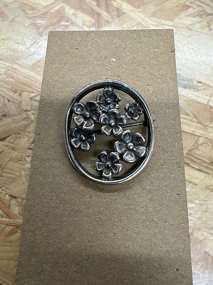 Product image 1 of 4