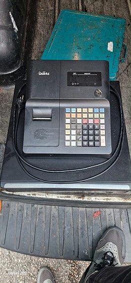 Product image 1 of 3