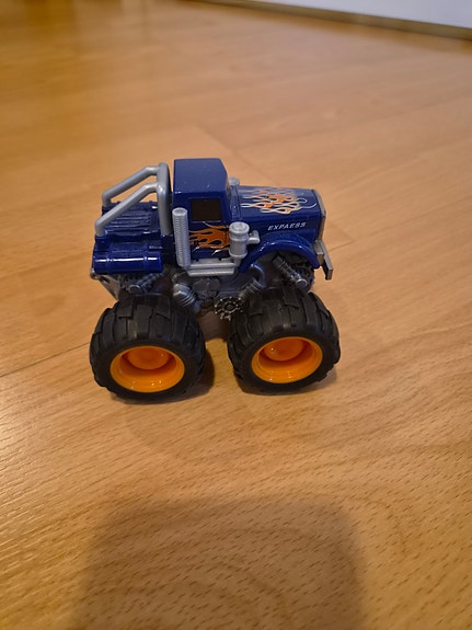 Product image 1 of 2