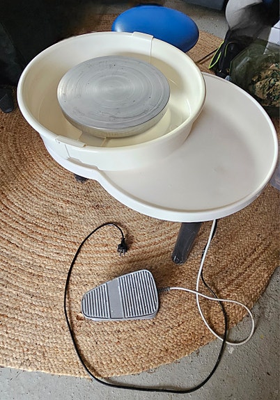 Product image 1 of 6