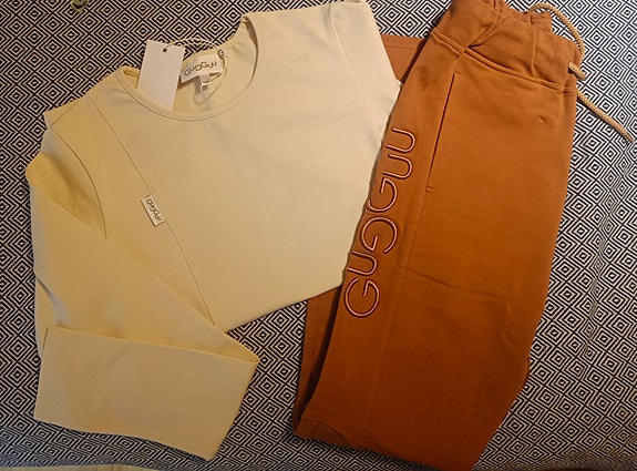 Product image 1 of 9