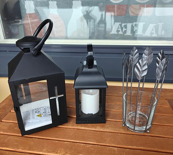 Product image 1 of 10