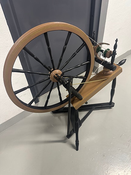 Product image 1 of 5