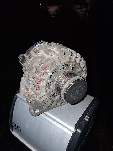 Product image 1 of 4