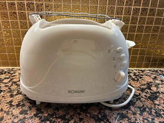 Product image 1 of 2
