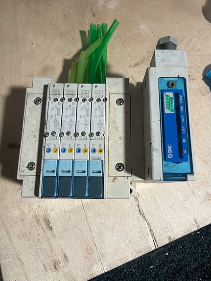 Product image 1 of 6