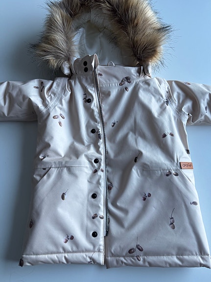 Product image 1 of 3