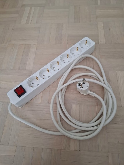 Product image 1 of 2
