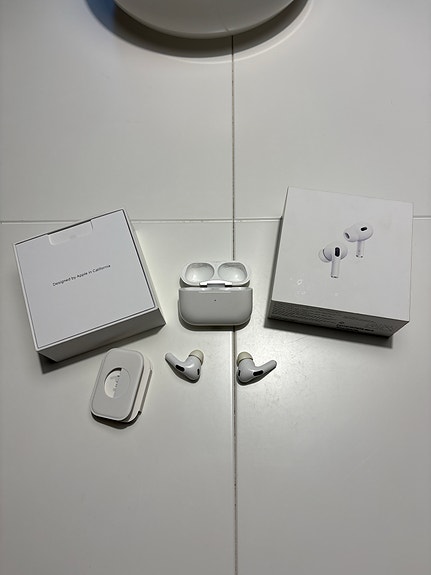 Product image 1 of 3