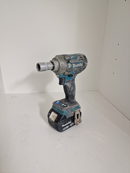 Product image 1 of 3