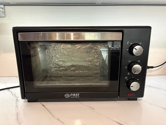 Product image 1 of 4