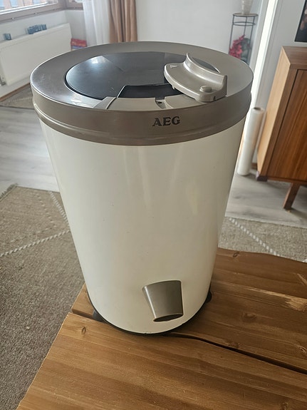 Product image 1 of 6