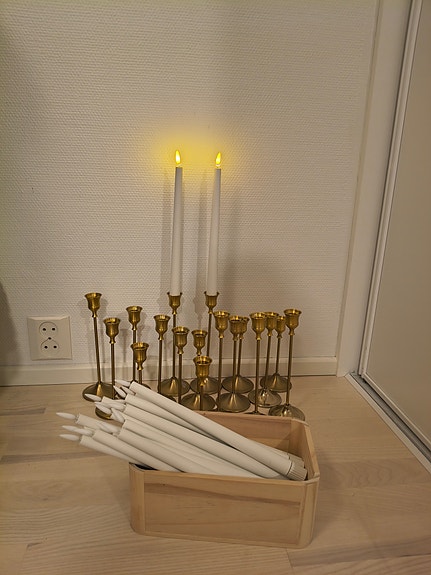 Product image 1 of 4