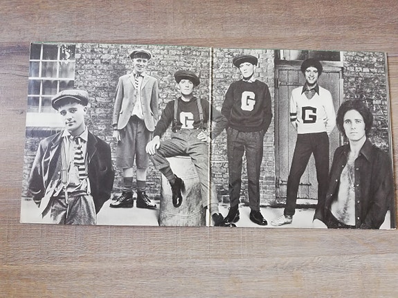 Product image 2 of 7