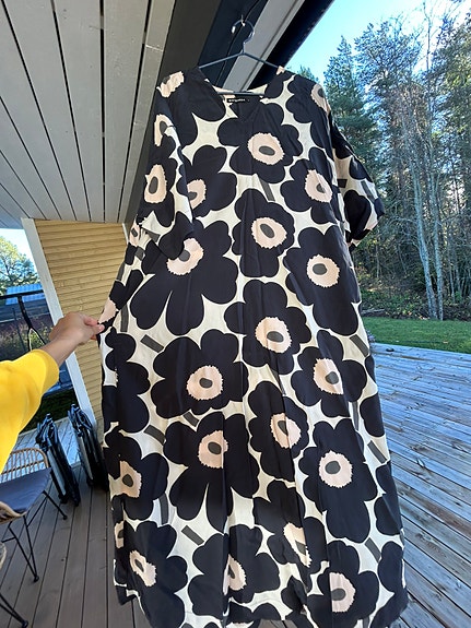 Product image 1 of 10