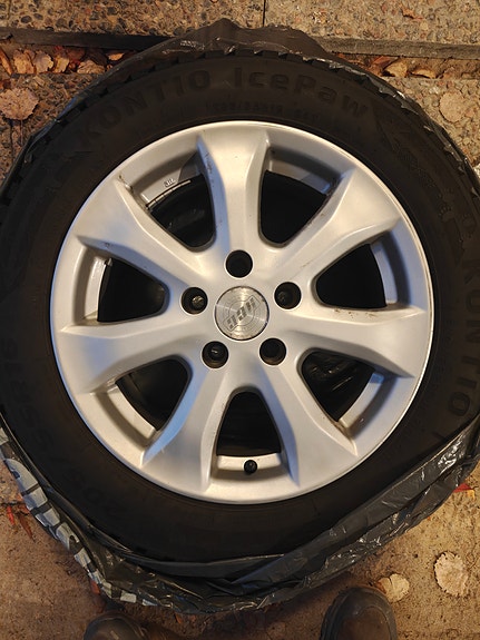 Product image 1 of 3