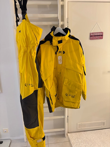 Product image 1 of 10