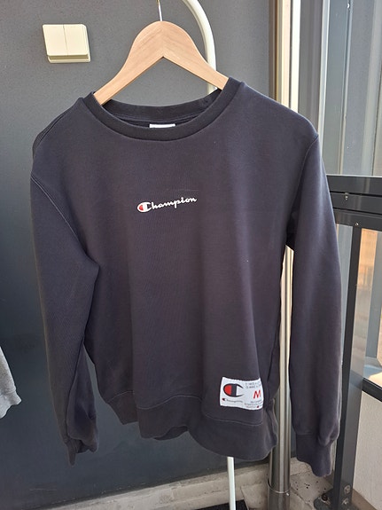 Product image 1 of 9