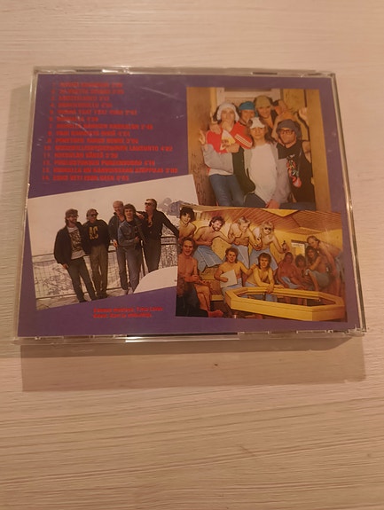 Product image 2 of 3