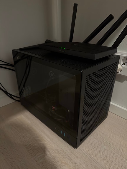 Product image 1 of 2