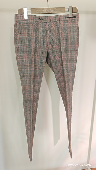 Product image 1 of 8
