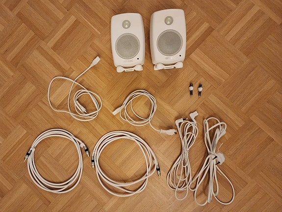 Product image 1 of 9